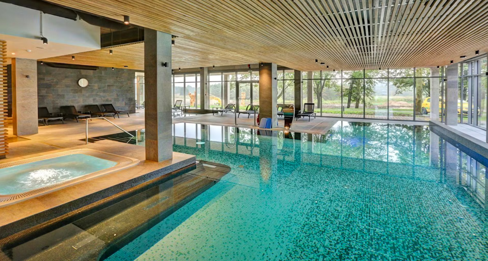 Flash sale w Travelist: noclegi ze śniadaniami w Folwarku Łochów od 142 PLN/pokój