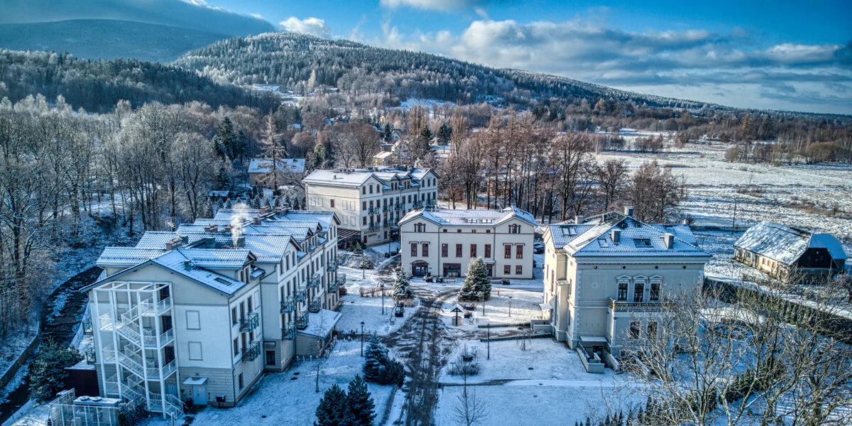 Świeradów-Zdrój: Cottonina Hotel & Mineral SPA Resort z wyżywieniem od 389 PLN/pokój