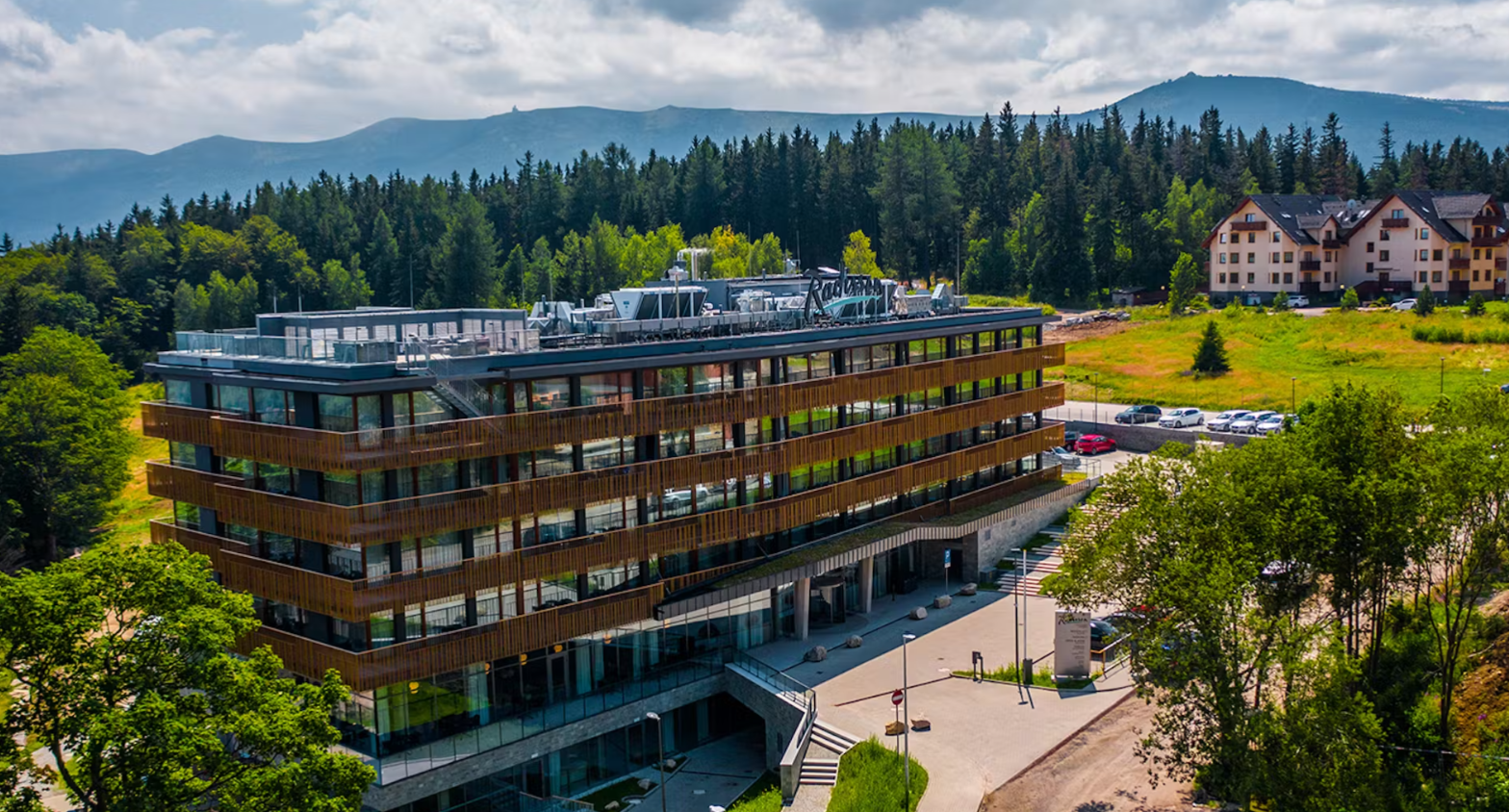 Karkonosze: 5* Radisson Hotel Szklarska Poręba ze śniadaniami od 342 PLN/pokój