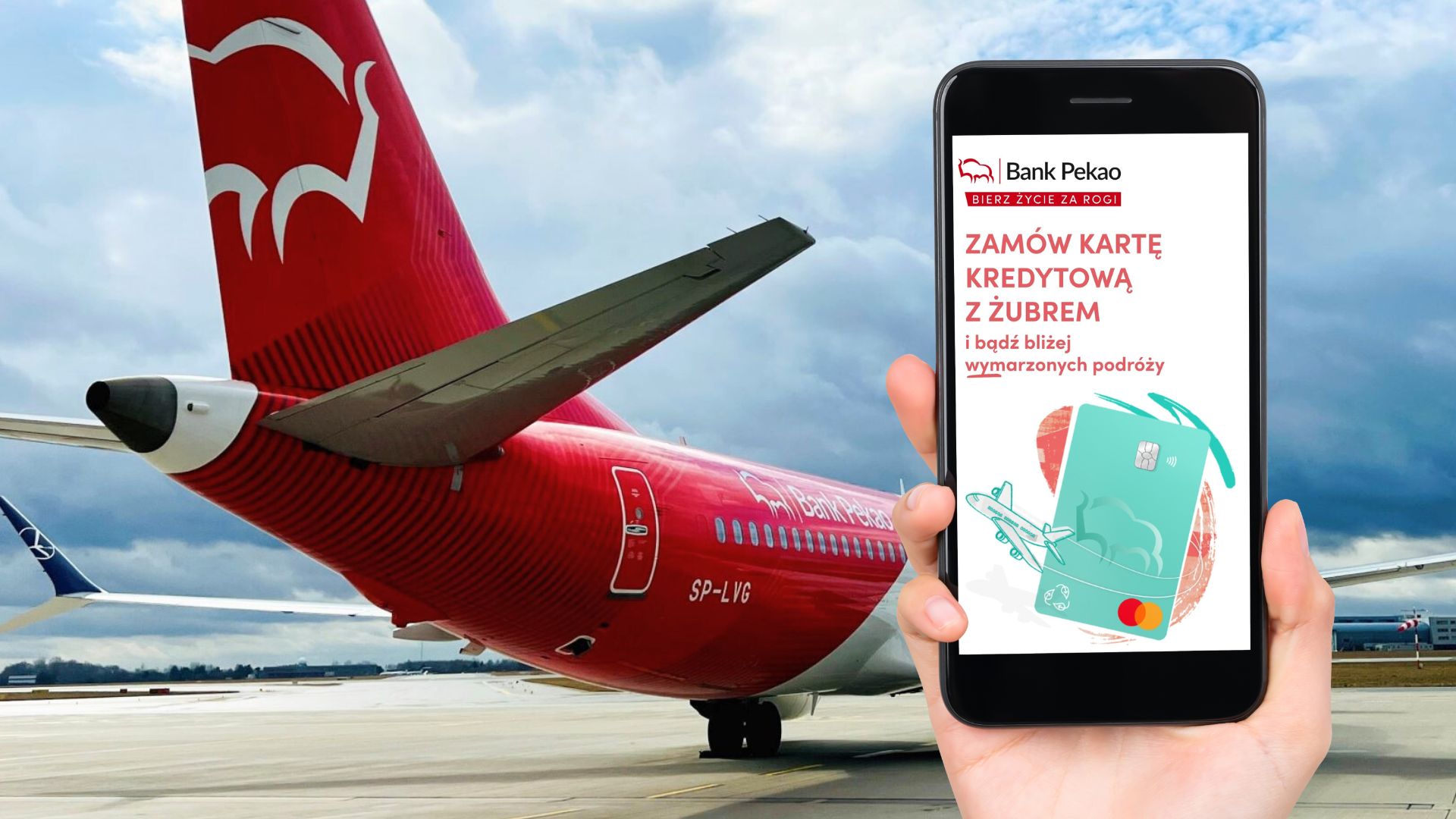 Czy to najlepsza karta do podróży? Niskie kursy walut, zbieranie mil, ubezpieczenie i program zniżkowy