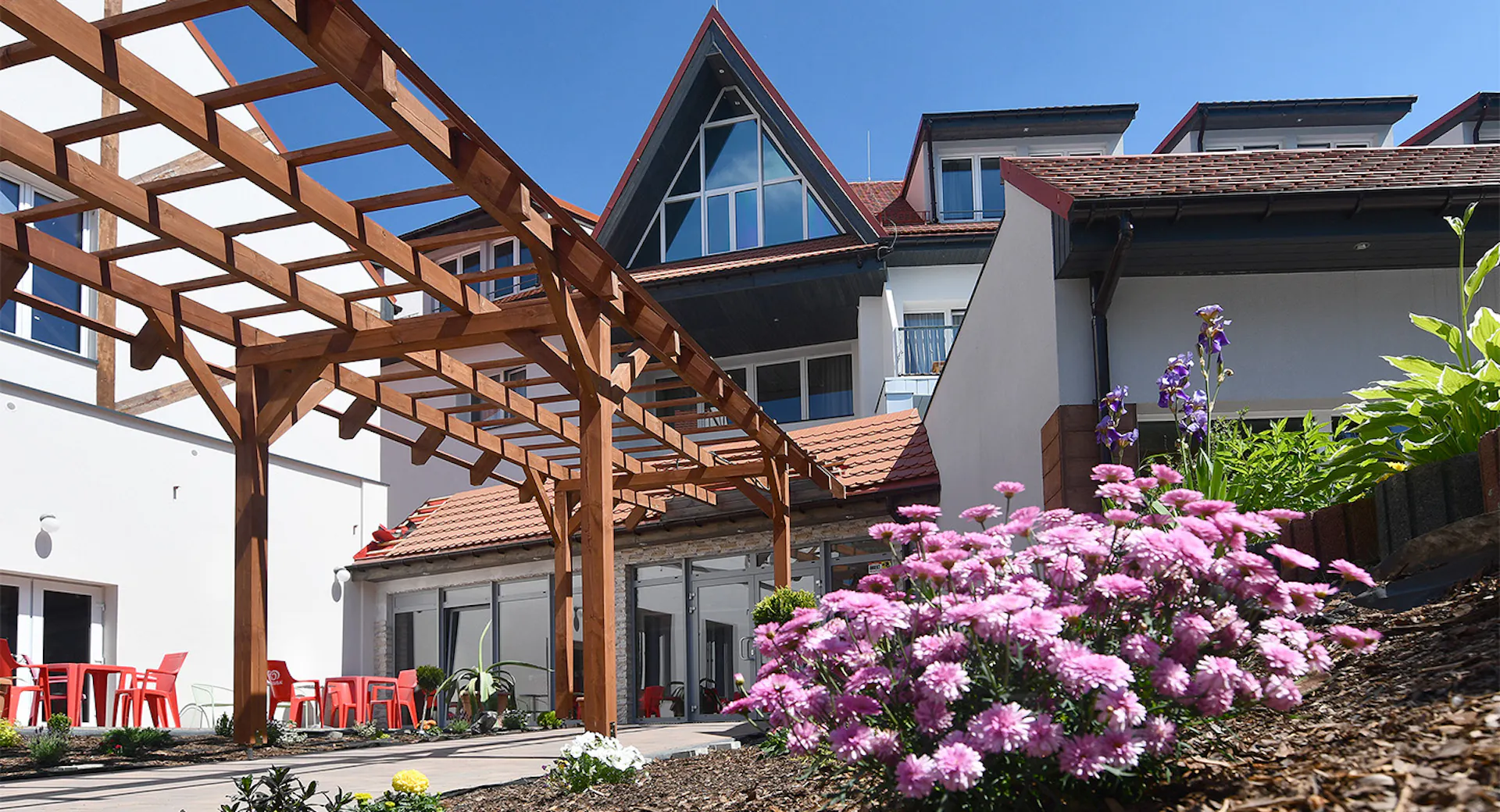 Urlop w Sudetach: Chrobry Resort z pełnym wyżywieniem za 279 PLN/pokój