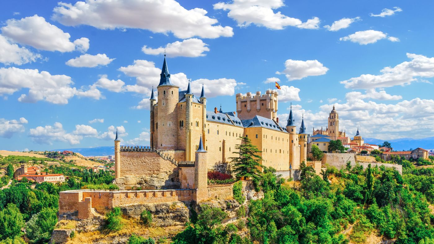 City break w Segowii za 872 PLN. Loty z Warszawy, noclegi w centrum + auto