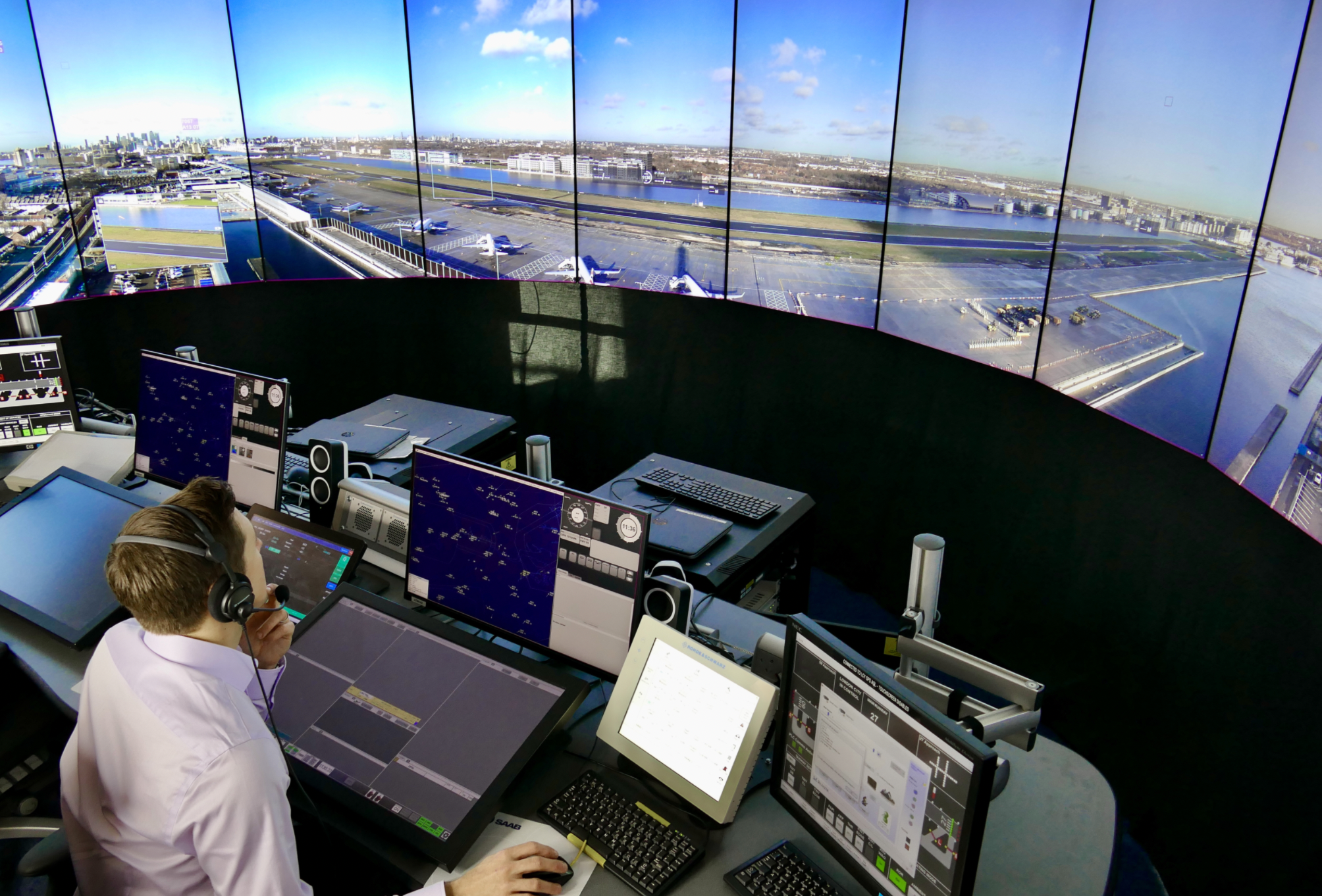Pierwsze lotnisko w Polsce będzie miało wirtualną wieżę kontroli lotów! Takiej technologii nie ma nikt
