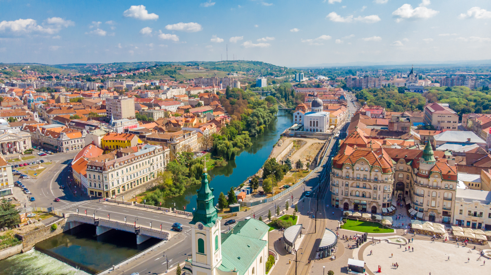 Wakacyjny city break w Rumunii za 939 PLN. Bezpośrednio PLL LOT z Warszawy + 4* hotel (3 noce)