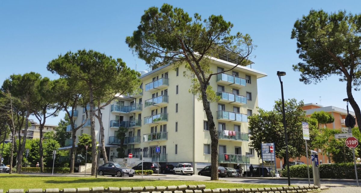 Lato we Włoszech: tydzień w 4* aparthotelu nad Adriatykiem za 1570 PLN/3 osoby