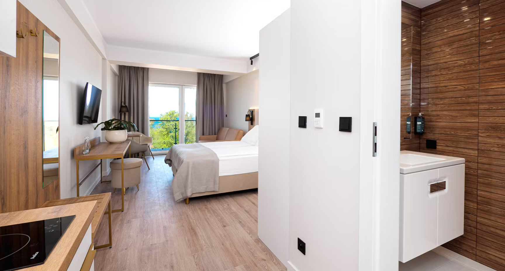 Wypoczynek nad Bałtykiem: 5* Resort Król Plaza z wyżywieniem od 369 PLN/pokój