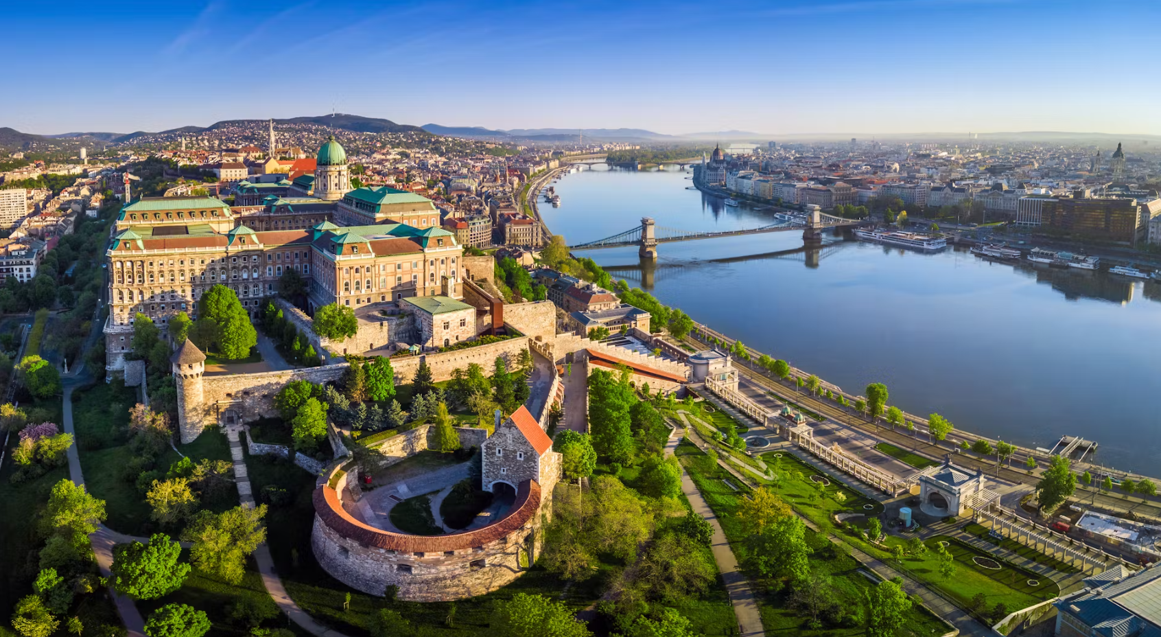 City break w węgierskiej stolicy: T62 Hotel Budapest ze śniadaniami od 365 PLN/pokój. Również na wakacje!