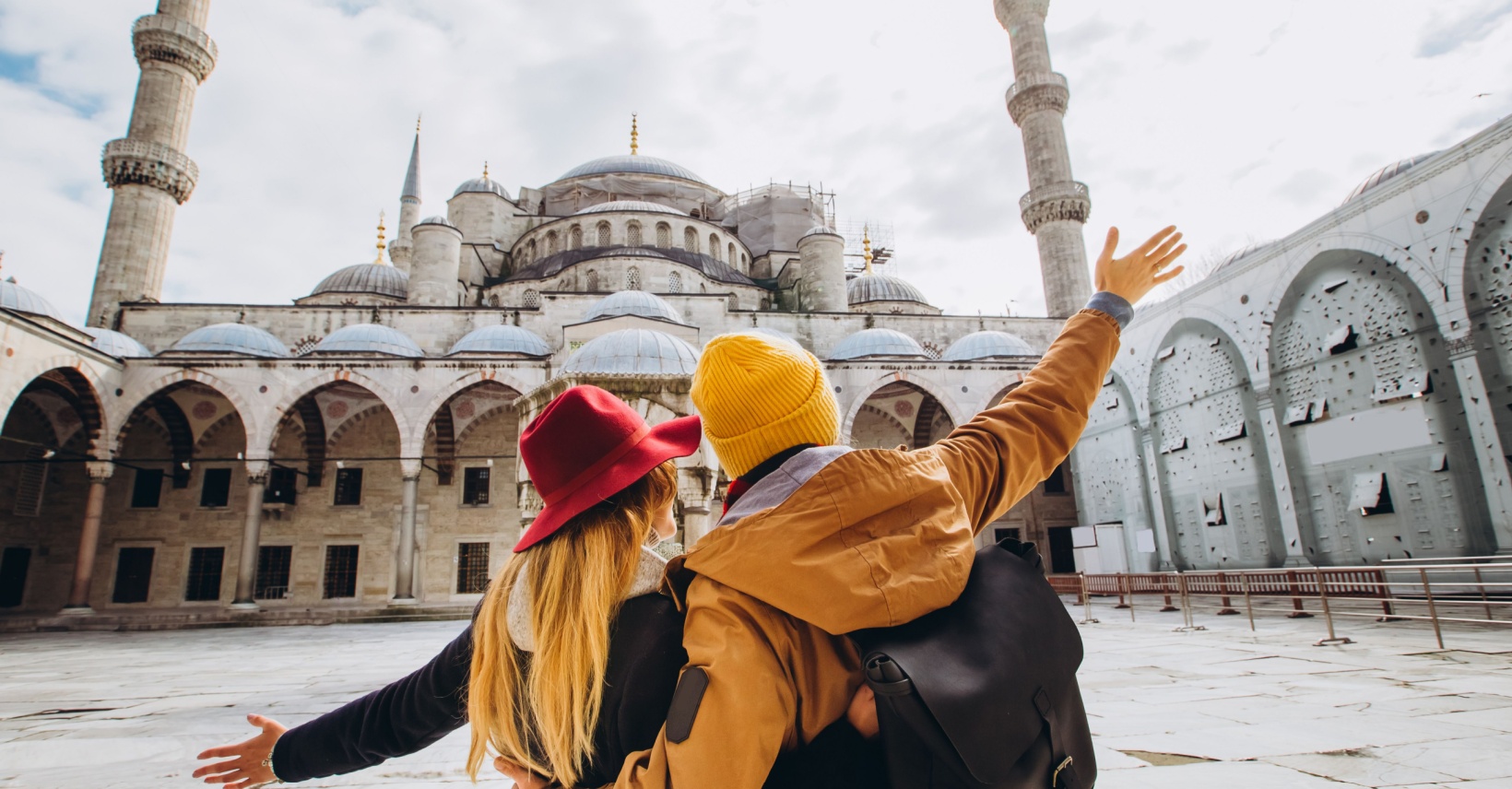 Okołoweekendowa wycieczka do Stambułu za 1007 PLN 🇹🇷 PLL LOT z Warszawy i noclegi 🔥