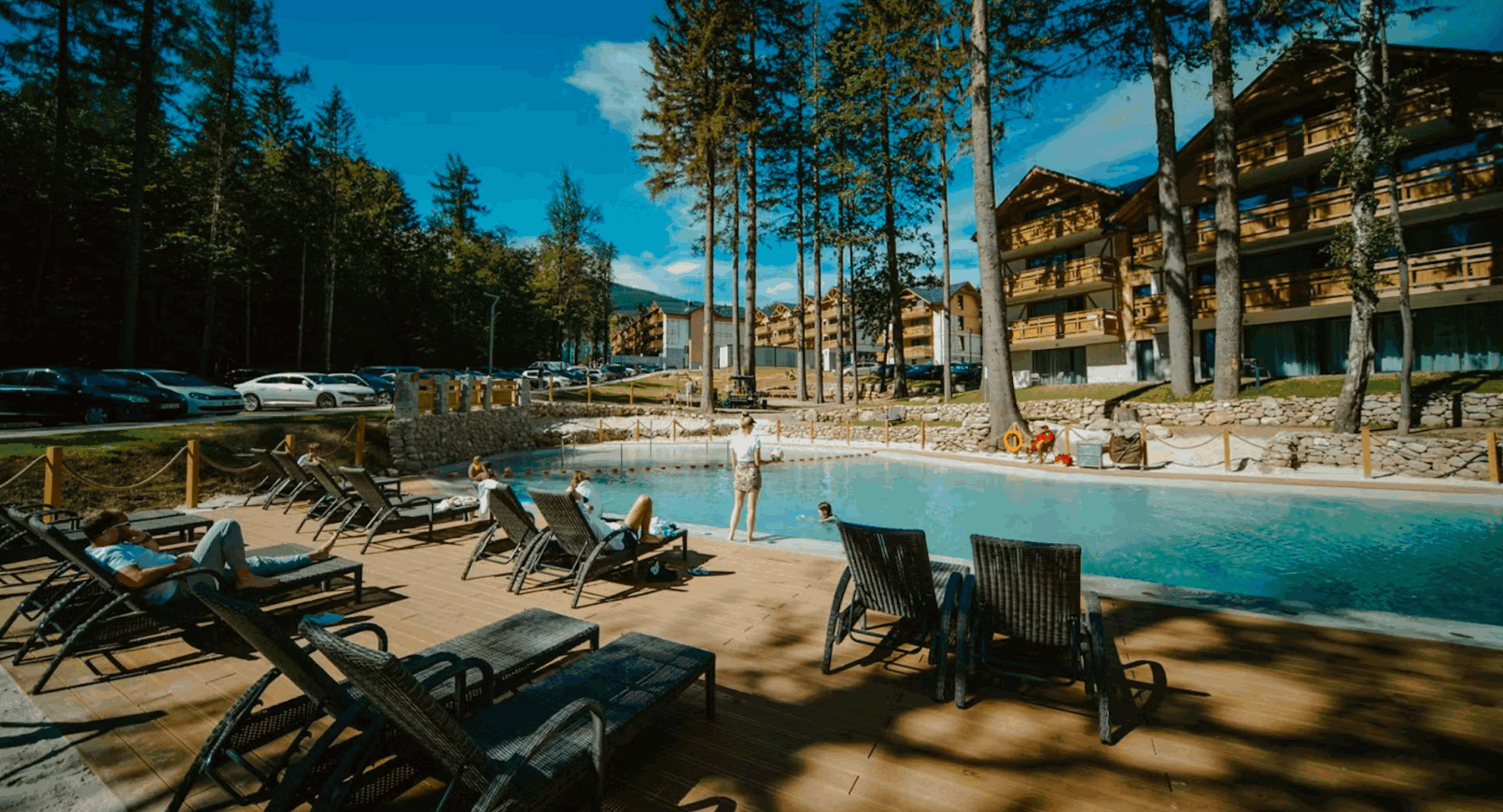 Noclegi ze śniadaniami w 5* Platinum Mountain Hotel & SPA w Szklarskiej Porębie od 252 PLN/pokój
