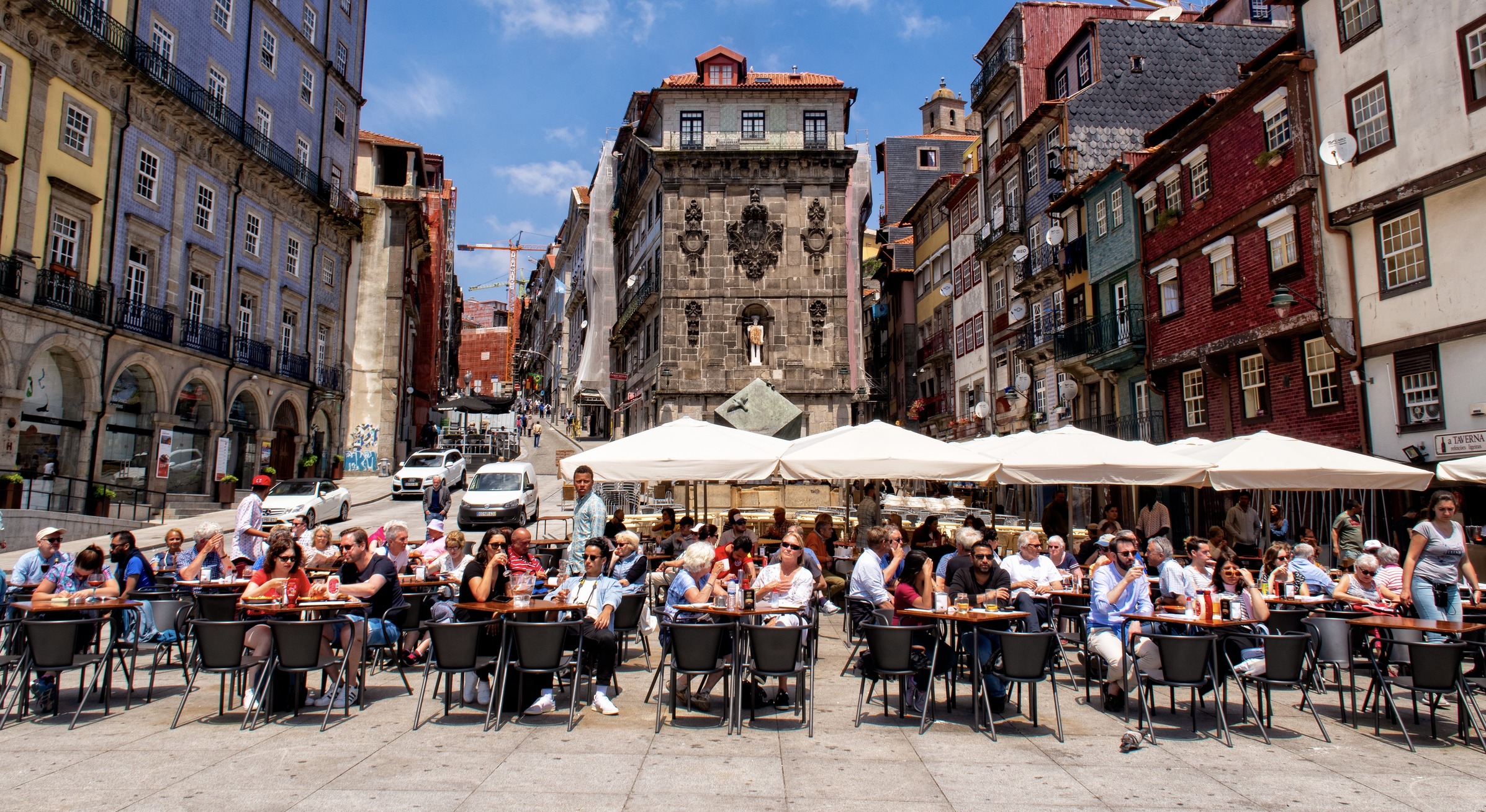 Miejscowi w knajpie płacą mniej, turyści – jak za zboże! Jest afera z podwójnymi cennikami w Lizbonie