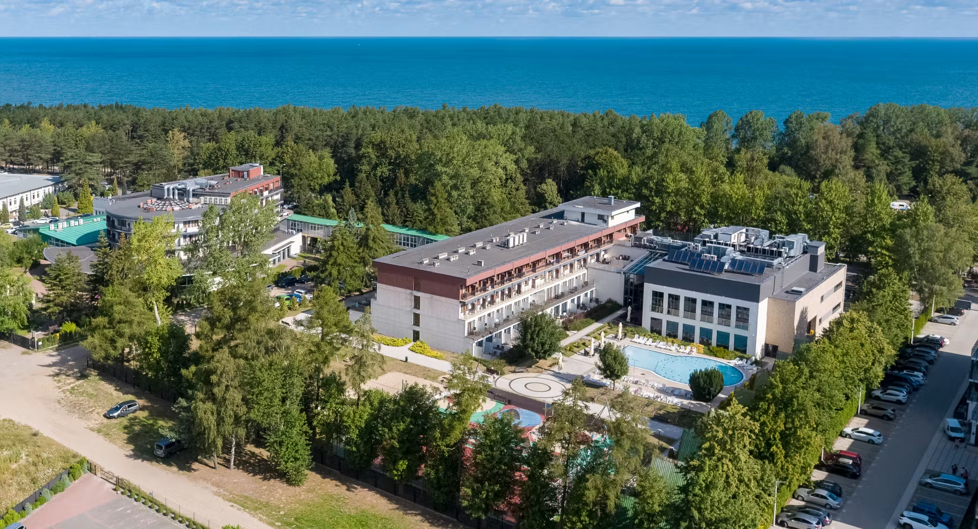 Wypoczynek nad morzem: Primavera Jastrzębia Góra ze śniadaniami od 254 PLN/pokój