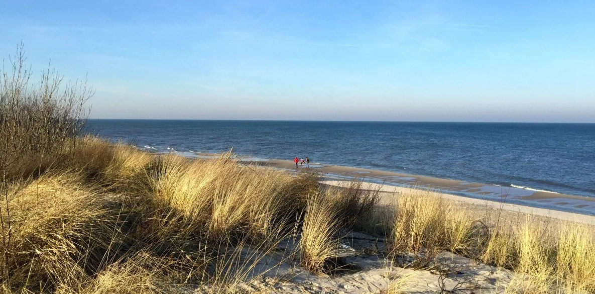 Noclegi nad morzem: hotel Jastarnia ze śniadaniami za 229 PLN/pokój