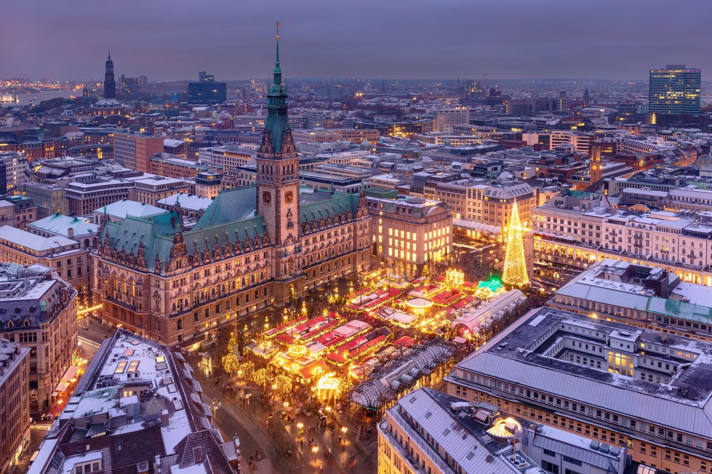 Jarmark świąteczny w Hamburgu: 2-dniowa wycieczka za 749 PLN (loty z Gdańska + ibis Styles)