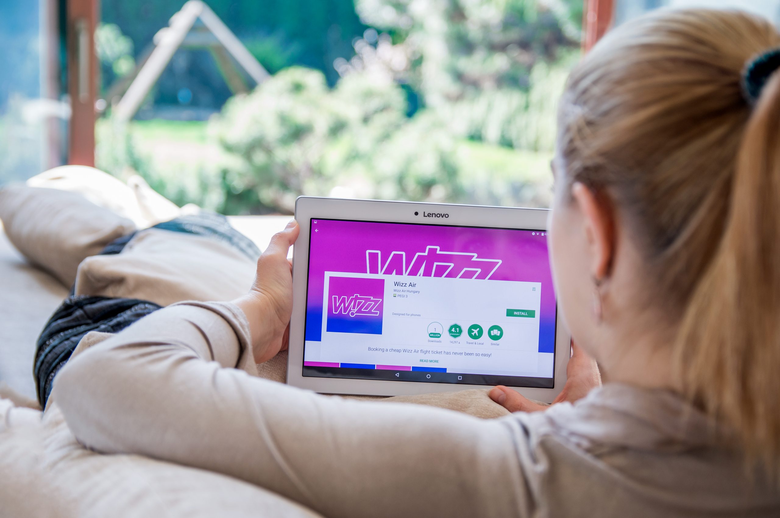 Problemy techniczne Wizz Air. Pasażerowie mocno zdezorientowani