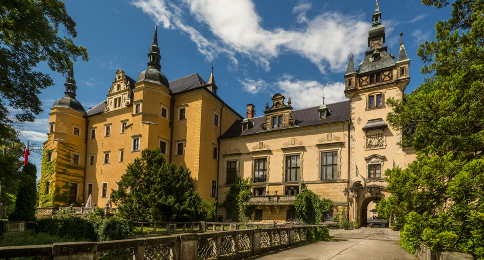 Przedsprzedaż Black Week na Travelist.pl: 4* Zamek Kliczków od 309 PLN/pokój (z wyżywieniem)