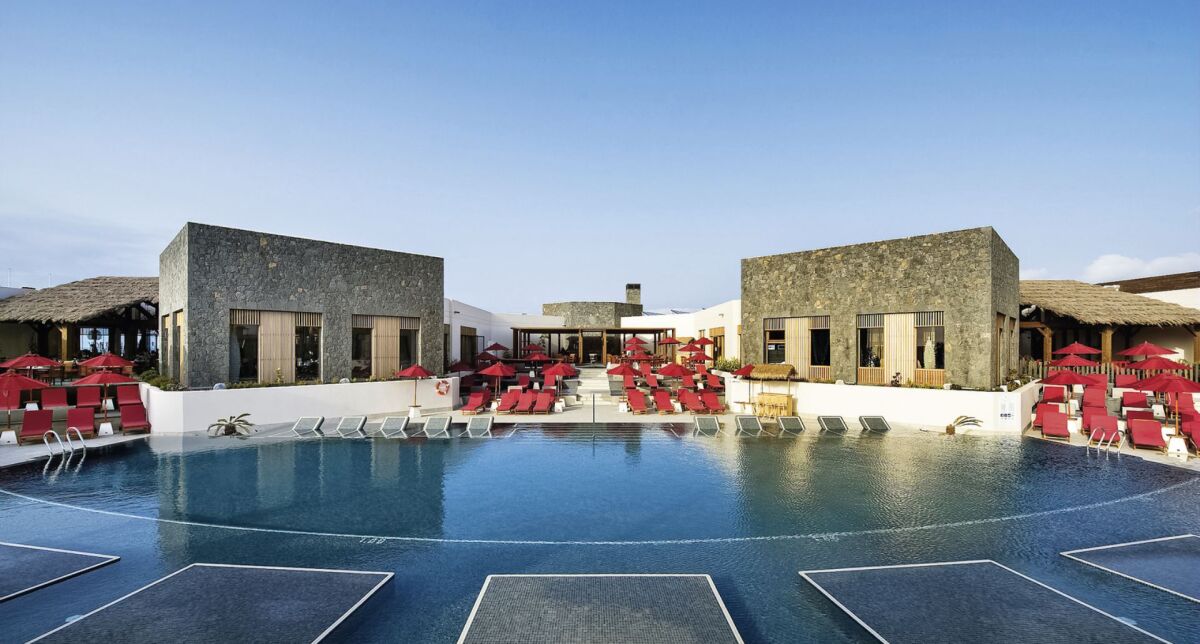 Wiosna na Fuerteventurze: 6 dni w 4* hotelu z parkiem wodnym za 1844 PLN. Wylot z Krakowa