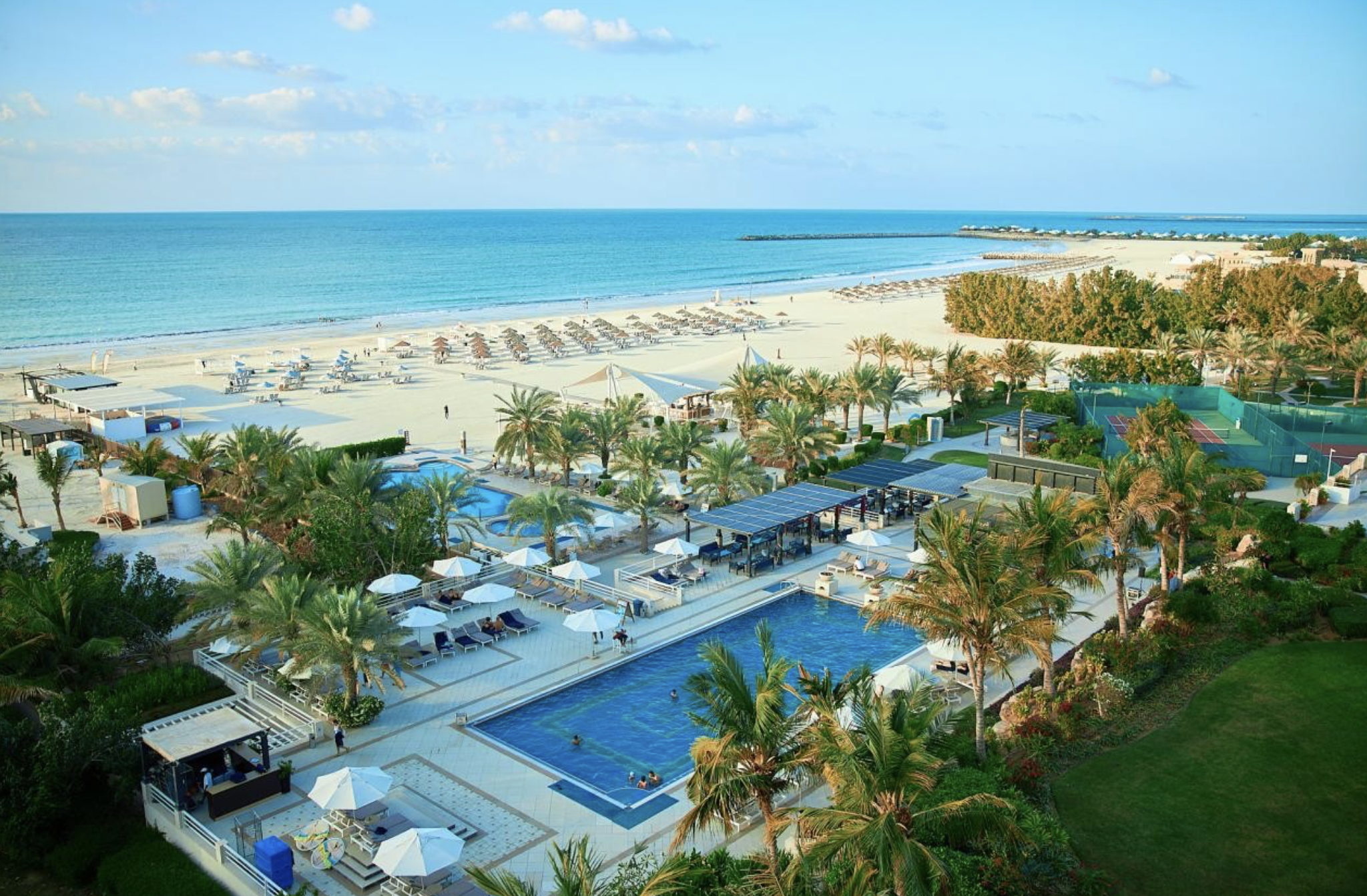 Wczasy w ZEA: 7 dni w 4* hotelu z all inclusive za 3789 PLN. Wylot z Warszawy