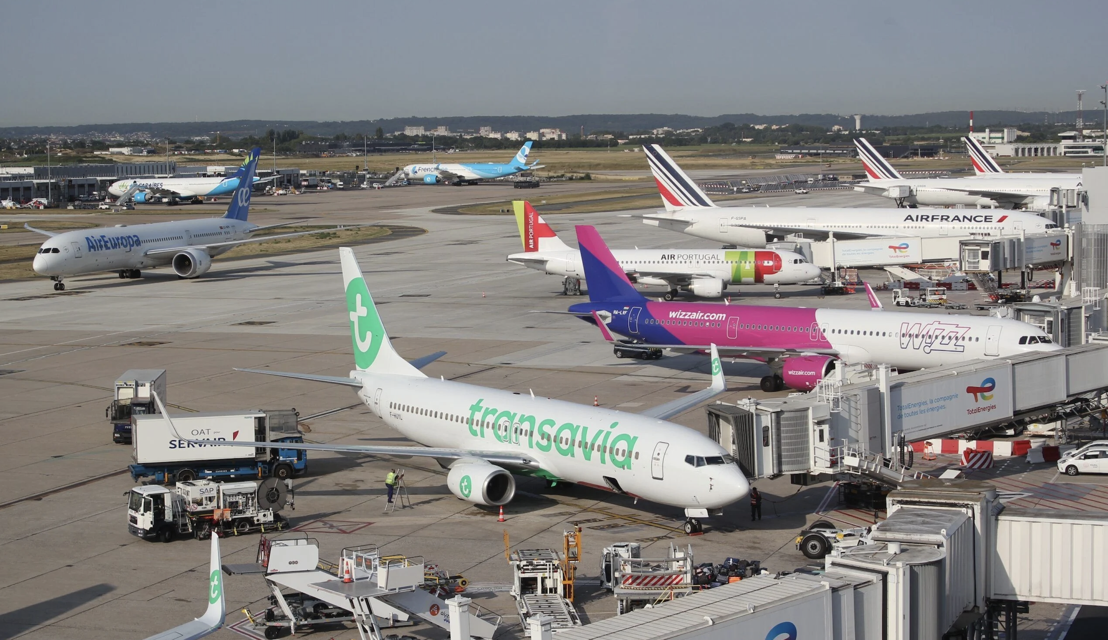 Ryanair chce uruchomić 2 nowe trasy z Polski na jedno z największych lotnisk w Europie! Ale nie dostał slotów