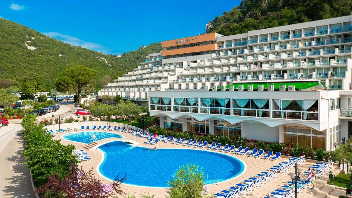 Wiosna w Chorwacji: 7 dni z wyżywieniem w 4* hotelu za 2499 PLN. Wylot z Katowic