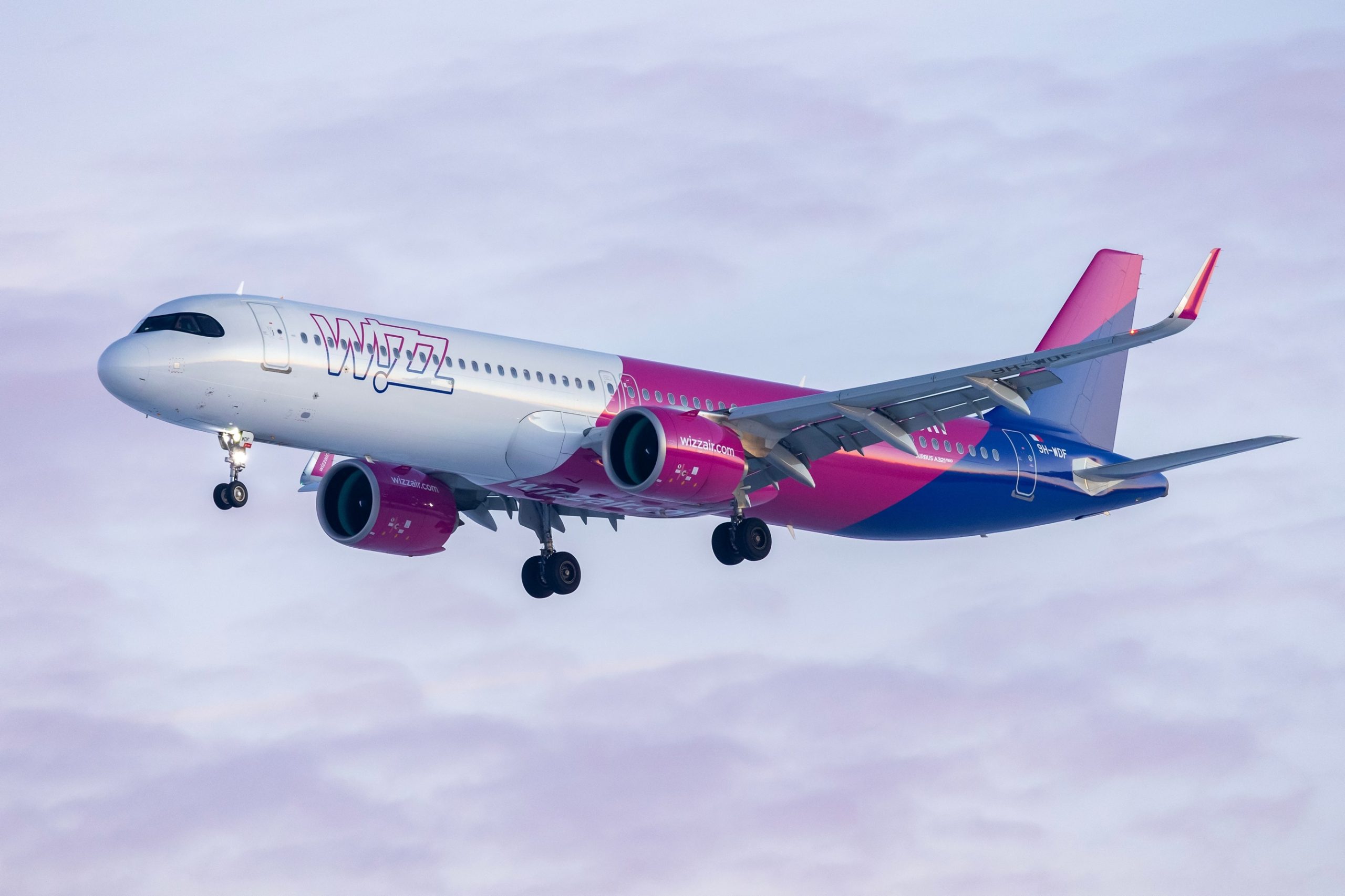 Wizz Air pod lupą UOKiK. „Nie odpowiadają na reklamacje”