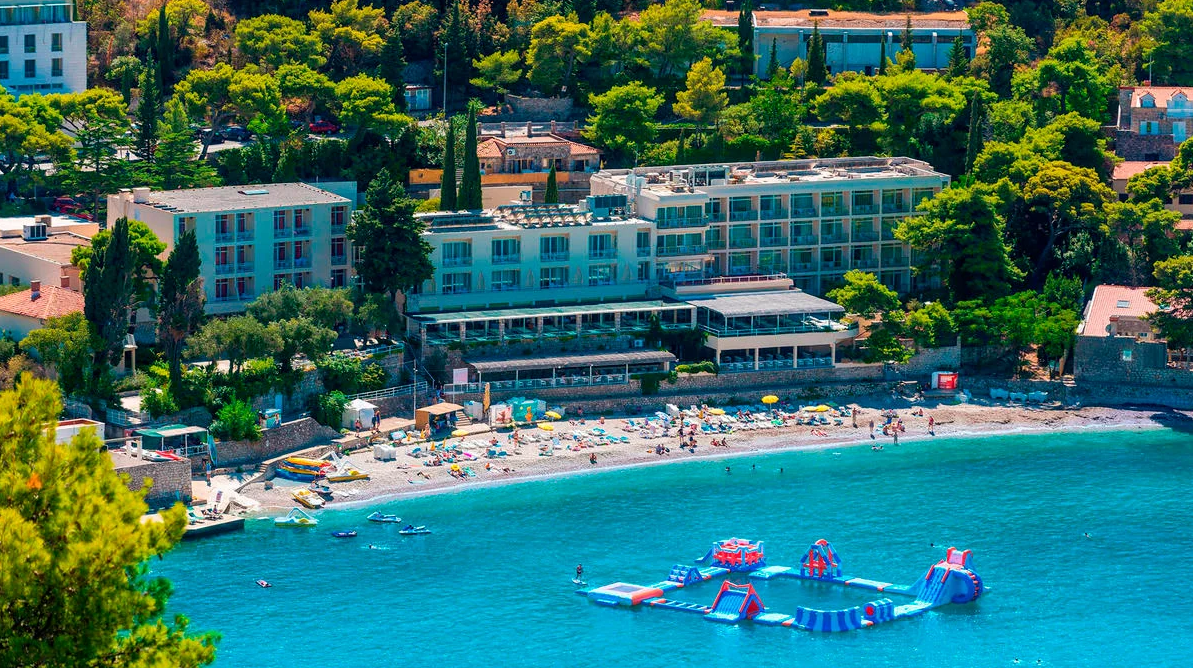 Chill w adriatyckim stylu 😎 Tydzień w hotelu przy plaży w Chorwacji od 2179 PLN 🌞