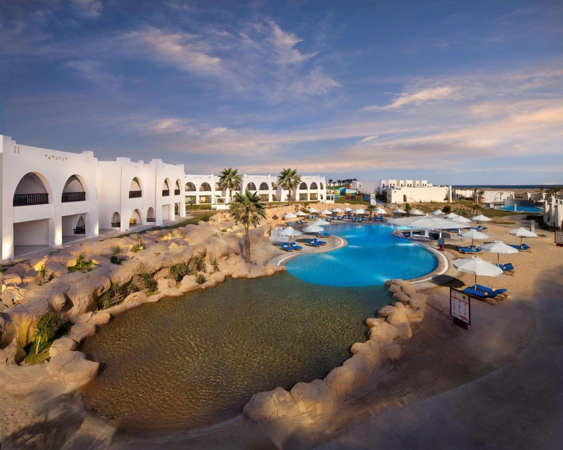 Wiosenne all inclusive w 5* hotelu Hilton w Marsa Alam za 3407 PLN. Wylot z Warszawy