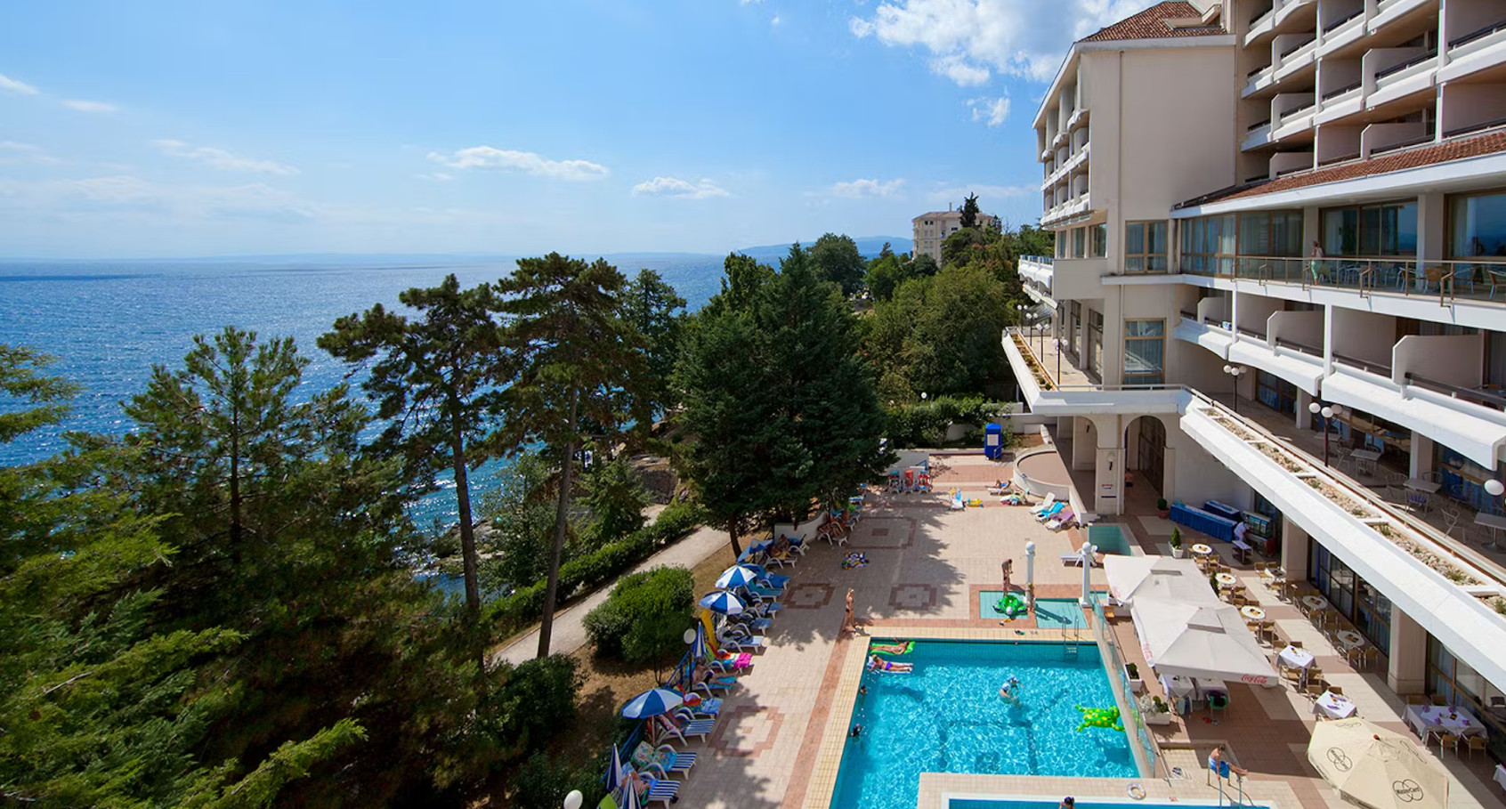 Spanie w Chorwacji: pobyt w 4* hotelu (z wyżywieniem) oraz dwoma basenami od 376 PLN/pokój