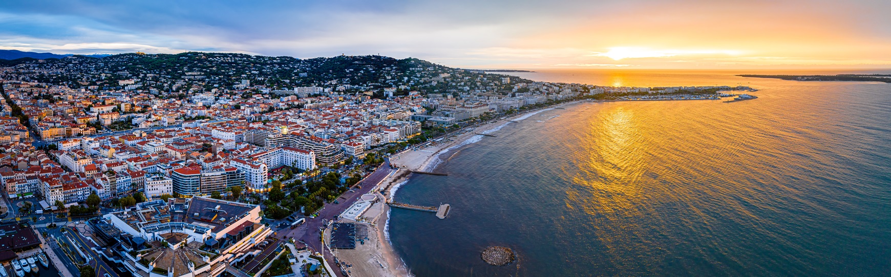 Festiwal gier w Cannes od 573 PLN. Loty do Nicei z Warszawy, pociąg + bilet na wydarzenie