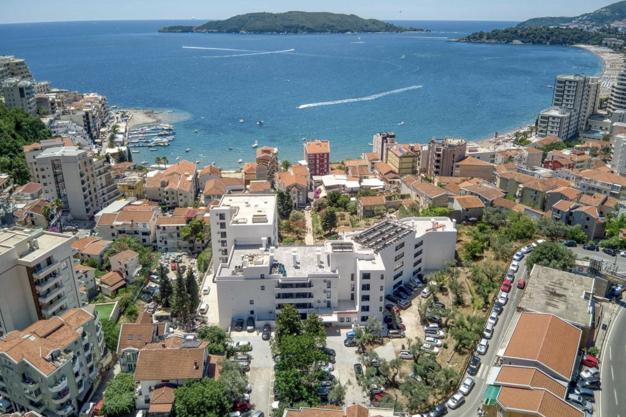 Słońce, plaża i all inclusive 🤩 7 dni w Czarnogórze w hotelu z basenem i spa za 2329 PLN 🌊
