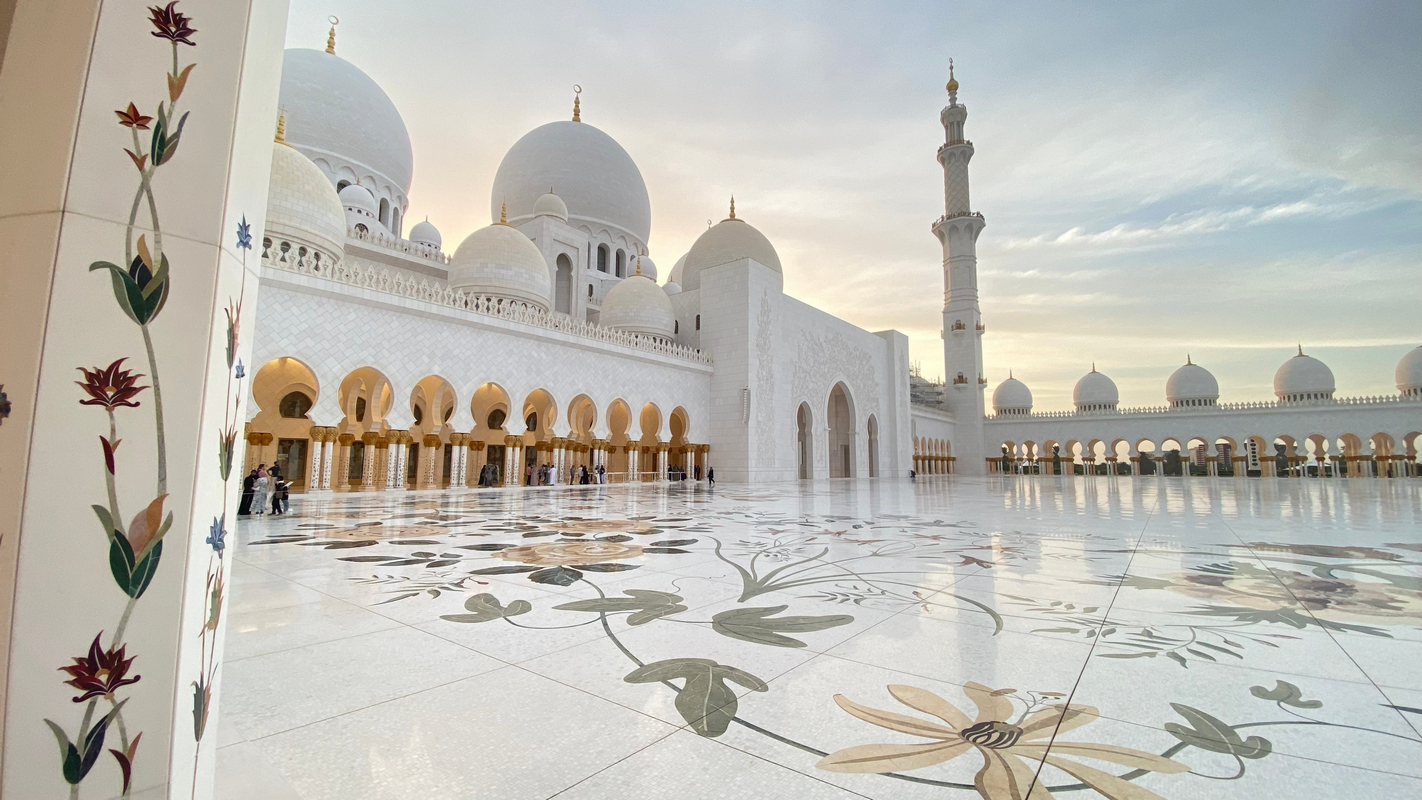 Sylwester nad Zatoką Perską 🎇✨ Zjednoczone Emiraty Arabskie i Katar w jednej podróży za 1488 PLN ✈☀️