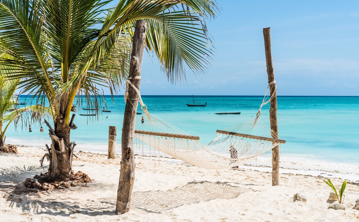 Wyspa białych plaż i lazurowej wody 🙉 Last minute na rajskim Zanzibarze za 3452 PLN ☀️