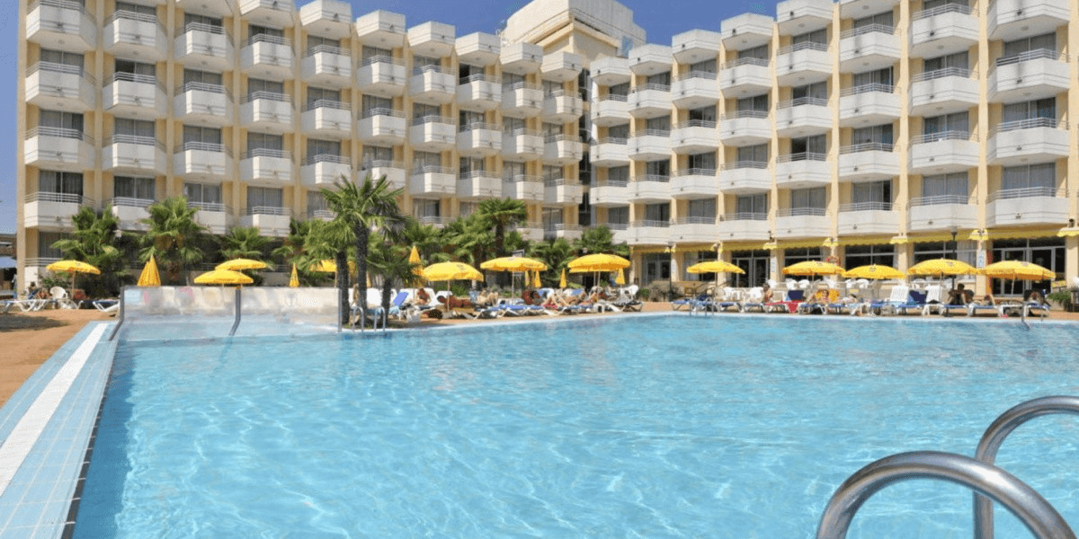 🏖️ Wakacje w sercu Costa Brava 🌞 6 dni z wyżywieniem za 2535 PLN