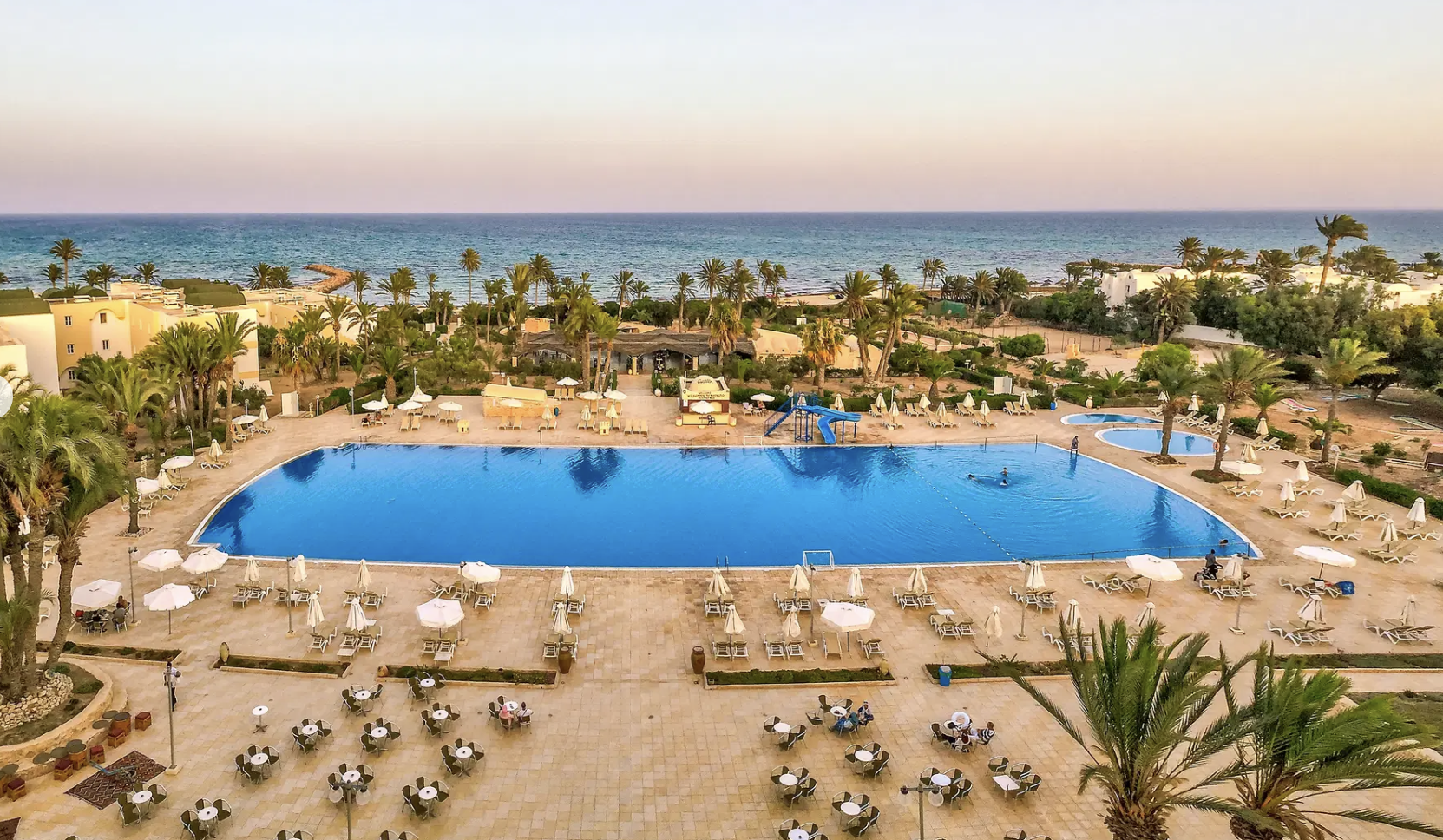 Wczasy na wyspie Dżerba 🏝️ 4* hotel z all inclusive blisko plaży za 1930 PLN