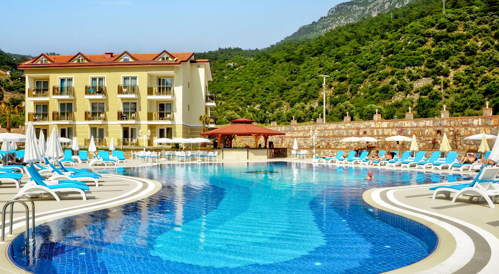 Tureckie wakacje z all inclusive 🌊🏝️ 4* hotel z basenem za 2230 PLN