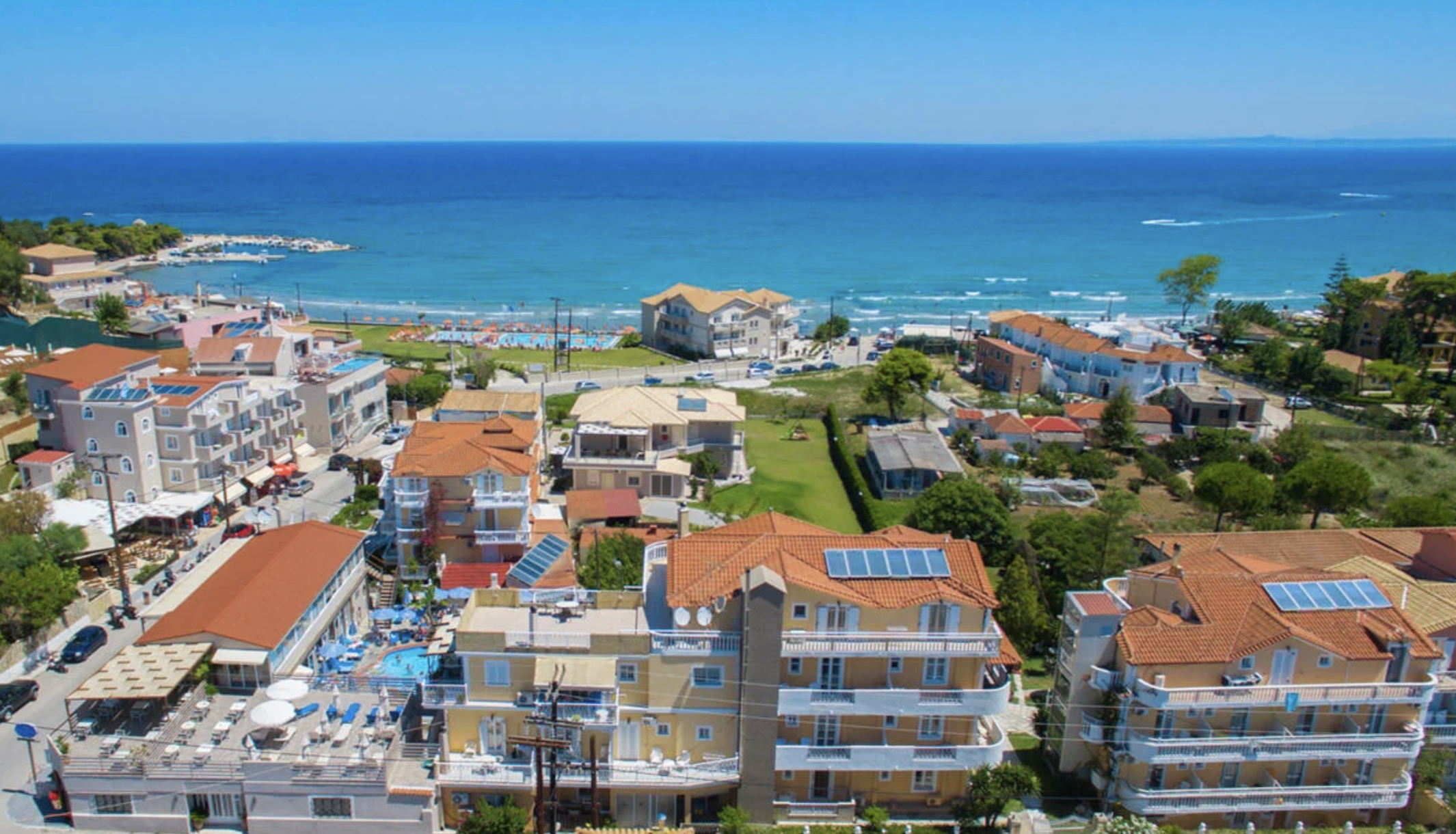 Oliwki, ouzo i ocean widoków 🌊😍 Wakacje na Zakintos w 4* hotelu z all inclusive za 2199 PLN 🌴🍹