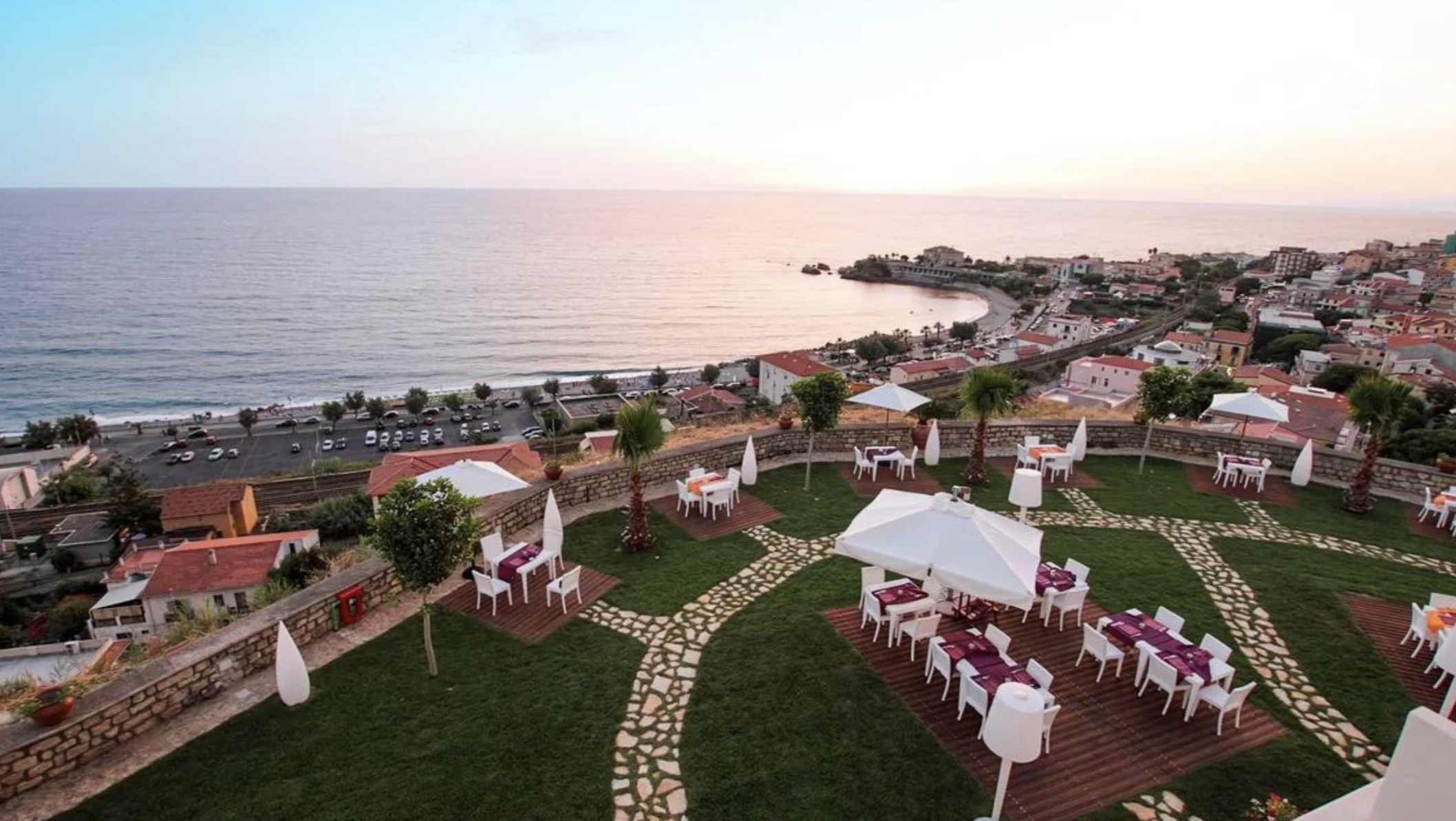 Lato pod włoskim niebem 🇮🇹 Tydzień w 4⭐ hotelu z wyżywieniem w Kalabrii za 2699 PLN 🌴