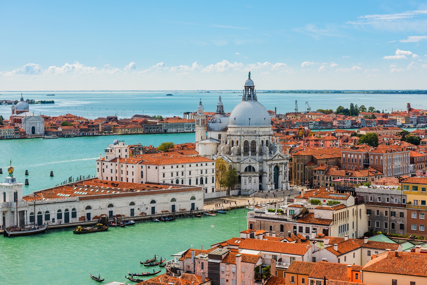 Zakochaj się w Wenecji na weekend 💘Loty i ⭐⭐⭐⭐ hotel w centrum miasta za 872 PLN ✈️
