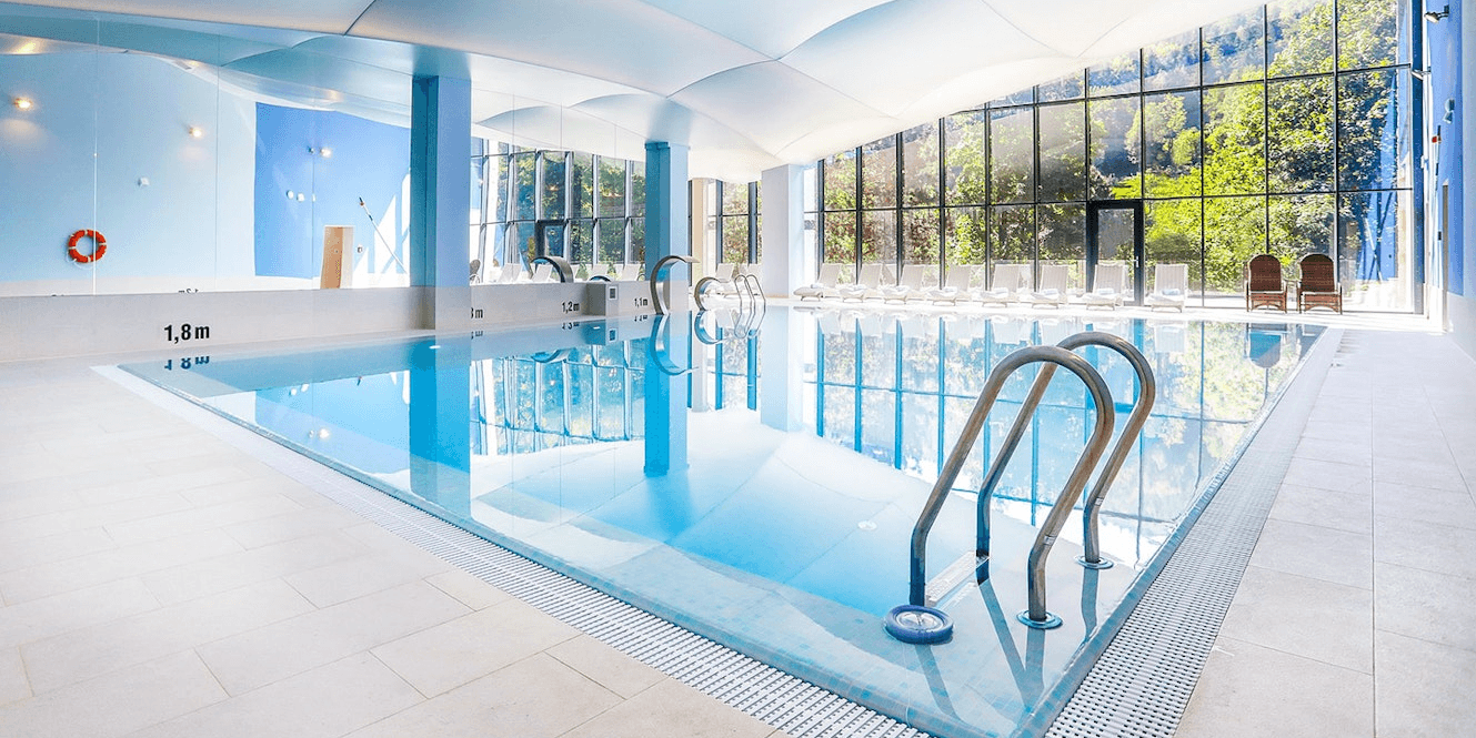 Beskidzki relaks w 4* hotelu z basenem i sauną 🏊‍♂️👙♨️ Wakacyjny odpoczynek dla całej rodziny 🌲⛰️