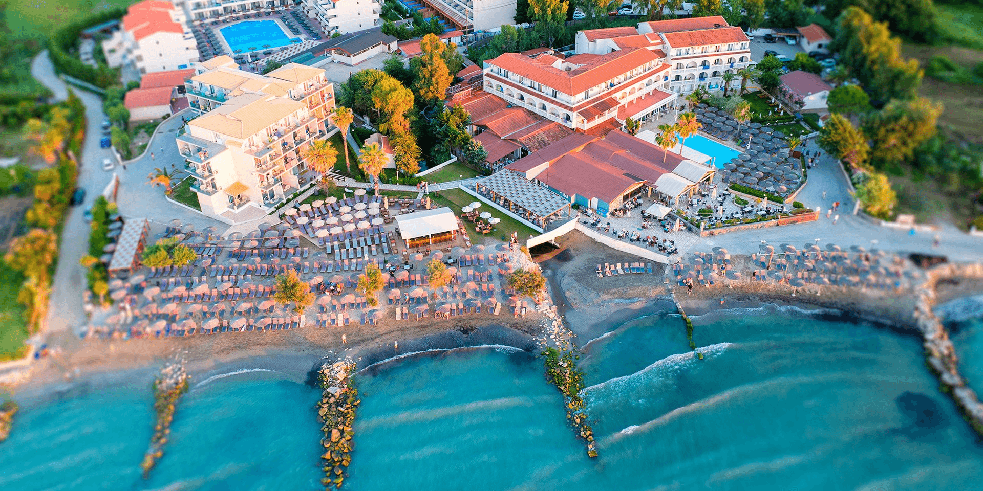 🏝️🌊 All inclusive na Korfu: ⭐⭐⭐ hotel przy plaży i 3 baseny za 2499 PLN