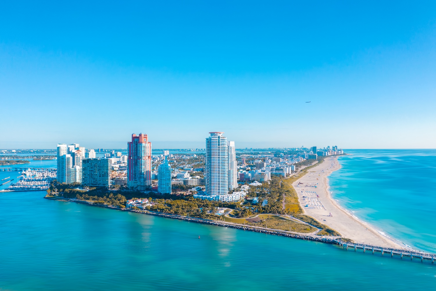 Gorący tydzień w Miami 😎 ✈️ Loty i hotel przy South Beach za 3361 PLN 🌊🏙️