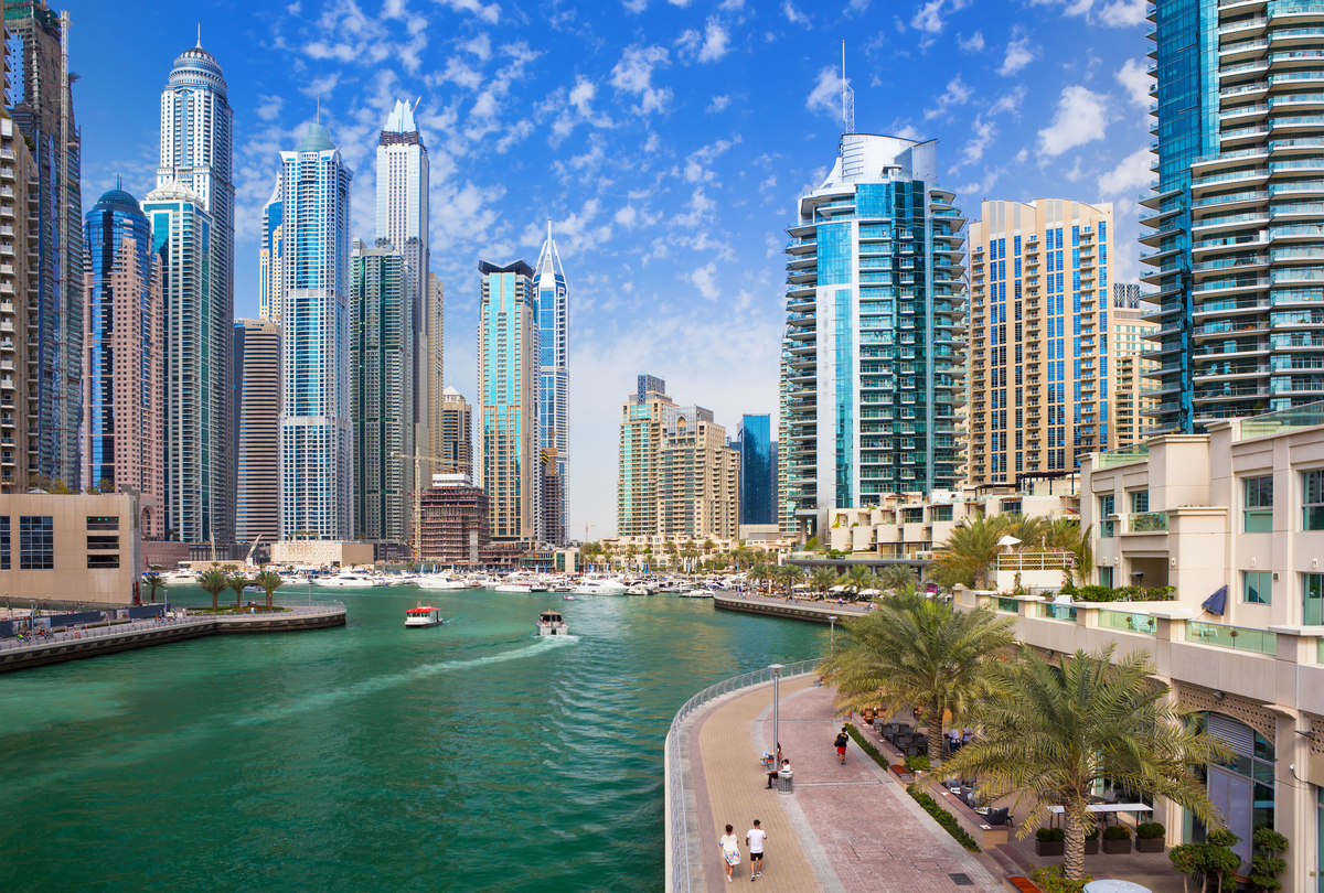 Mikołajkowy city break w Dubaju za 1427 PLN😲 Loty dla wszystkich i pobyt w hotelu z basenem 🌤️👙