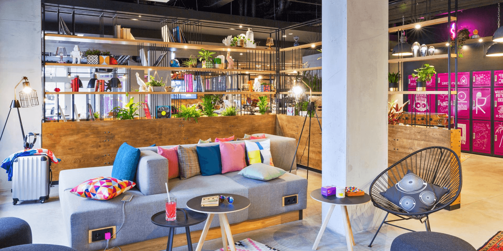 Weekend w Berlinie 🇩🇪 Designerski hotel na styku dwóch światów 🏙️ 🍸