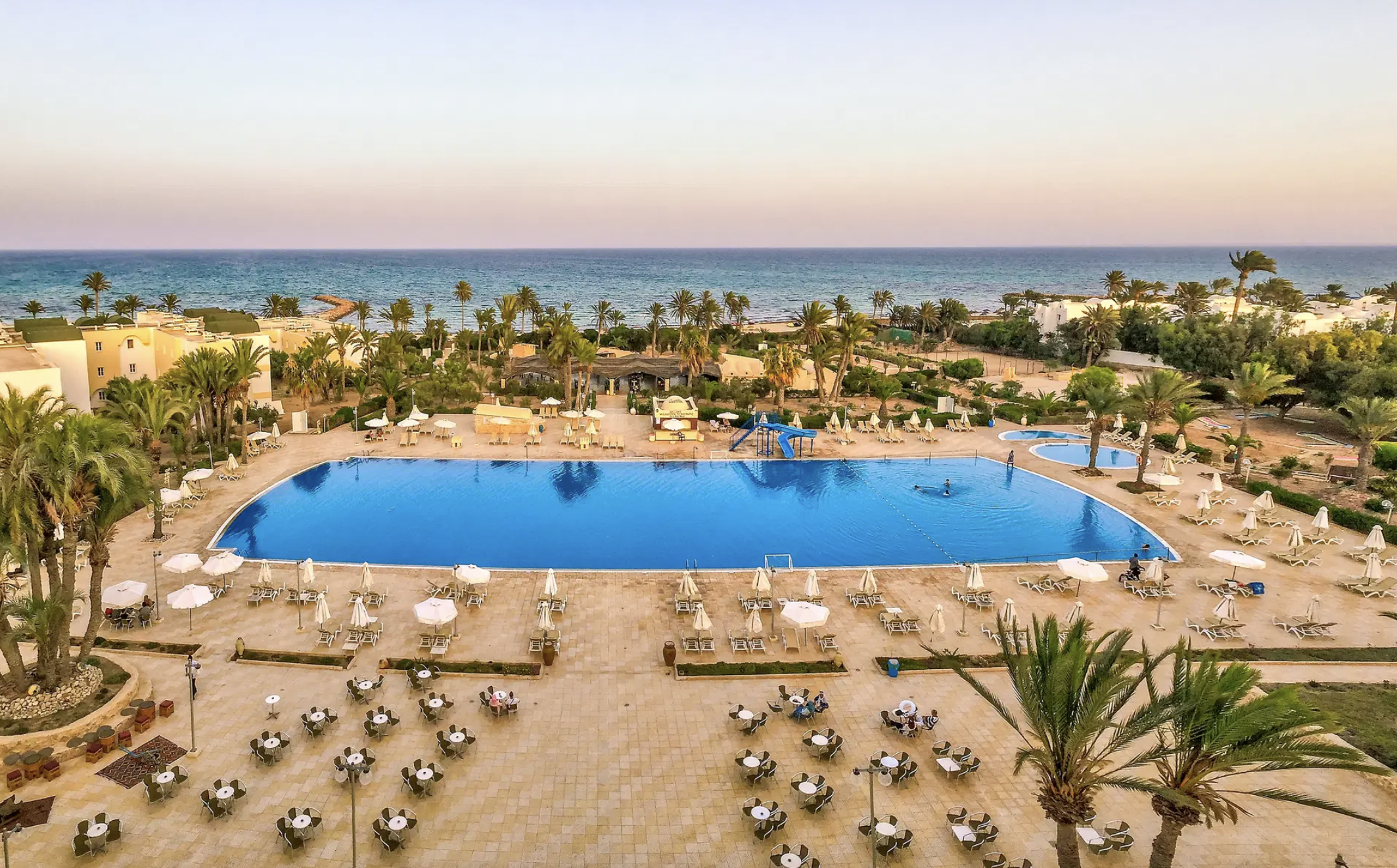 Dżerba na all inclusive ❄️🏝️ 4* hotel przy plaży w Tunezji za 1737 PLN