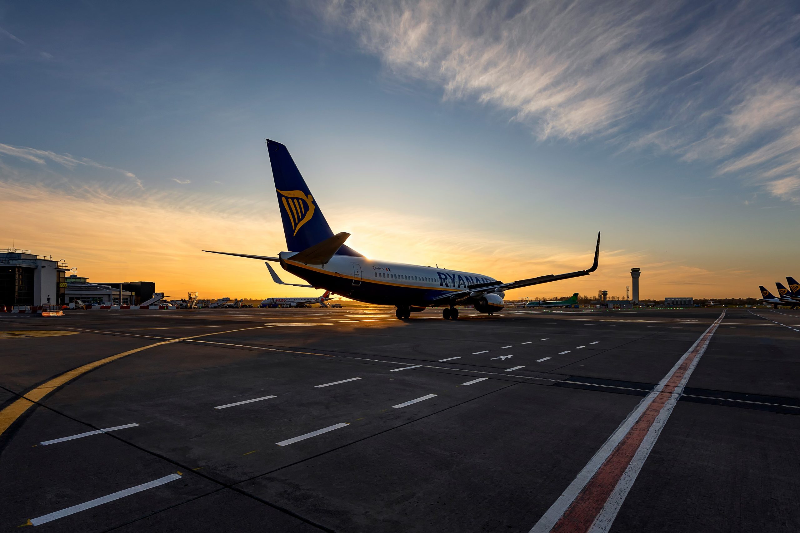 Ryanair czyści trasy. Z systemu zniknęło blisko 90 nieaktywnych połączeń – w tym aż 5 z Polski