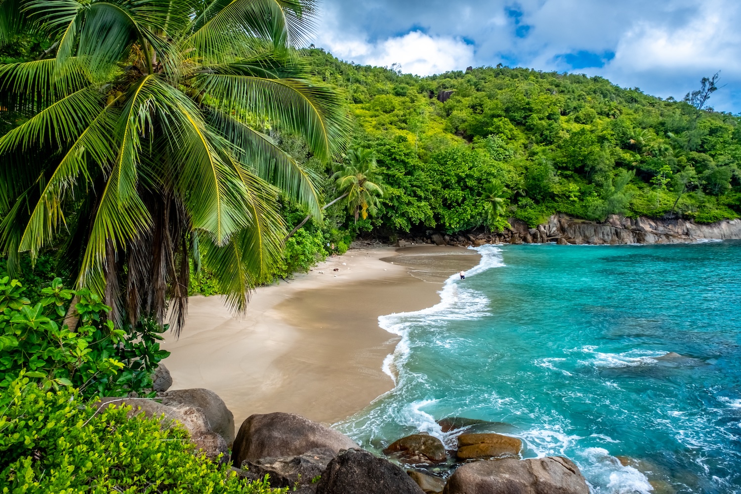 🌍 Rzuć wszystko i leć do raju ✨✈️ Tanie loty na Seszele od 2226 PLN 😱🌴