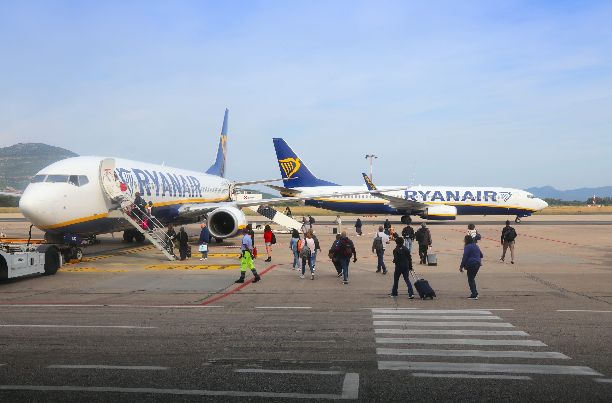 Miał lecieć Ryanairem do Belfastu, a wylądował w Porto. “To jego wina – powinien się upewnić”