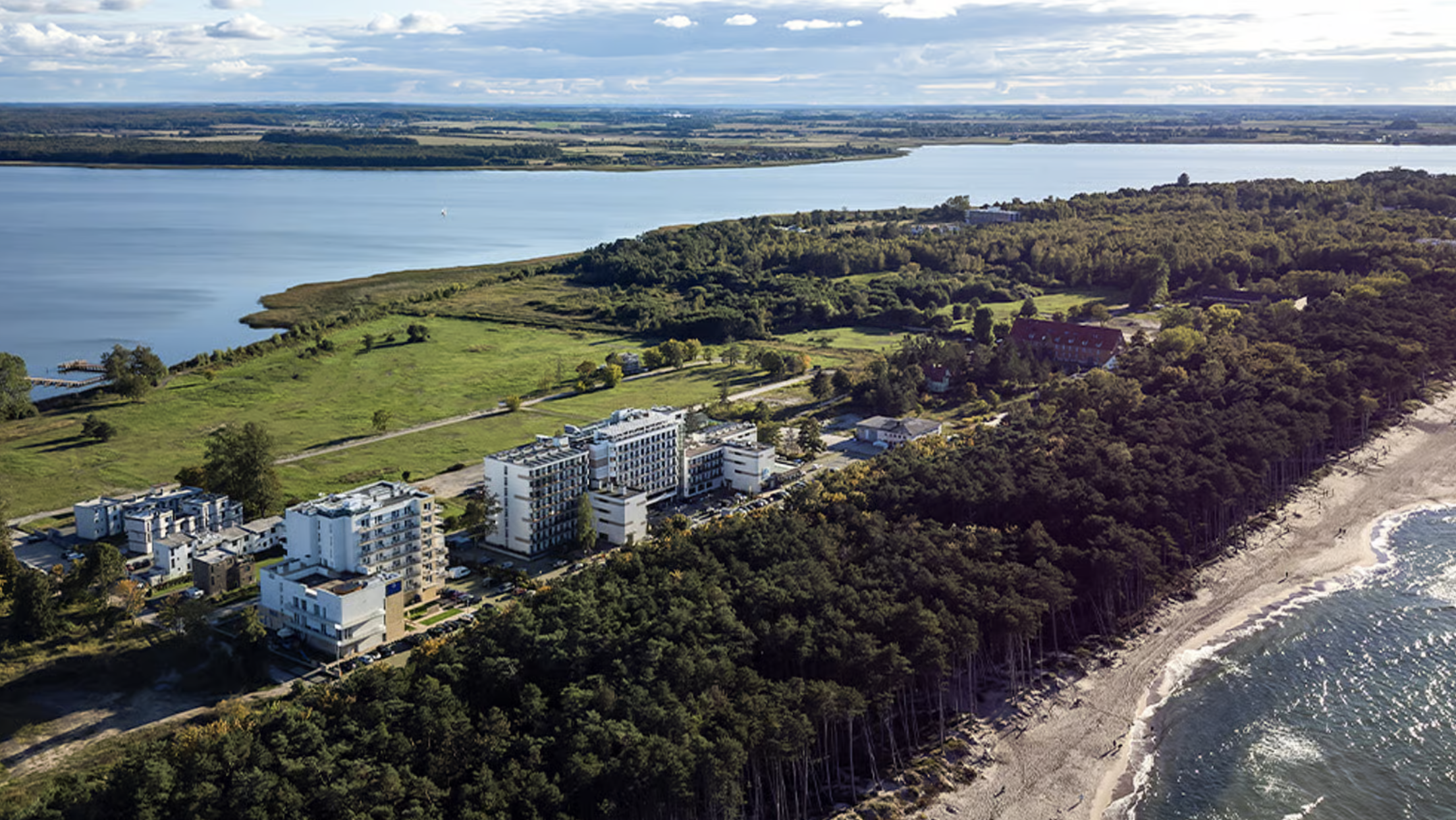 Black Month Sale na Travelist.pl ⚡️ Świetne hotele od gór po Bałtyk ♥️