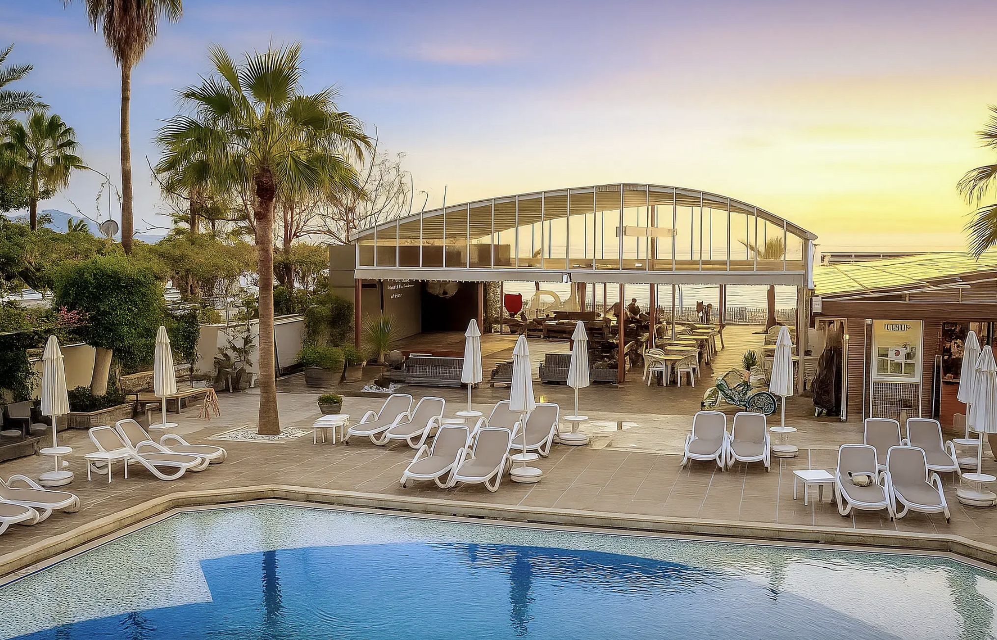 Zimowe all inclusive w Turcji 🌴🍹 4* hotel przy plaży Kleopatry za 1715 PLN