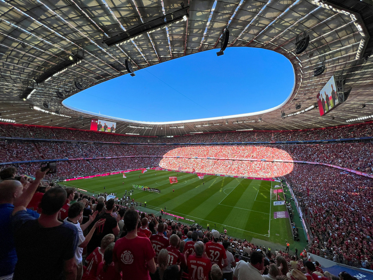 WOW Liga Mistrzów na Allianz Arenie❗ Zobacz Bayern Monachium w akcji już od 1514 PLN 😮🍺⚽