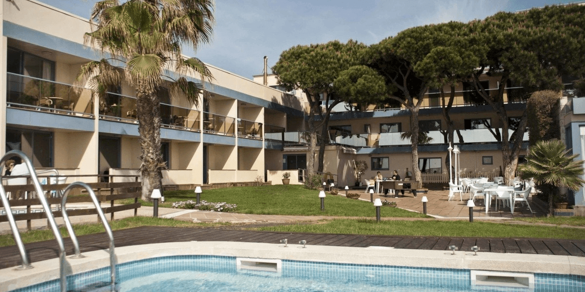 All inclusive w Hiszpanii dla dorosłych 🌴🍹 Hotel przy plaży za 1683 PLN